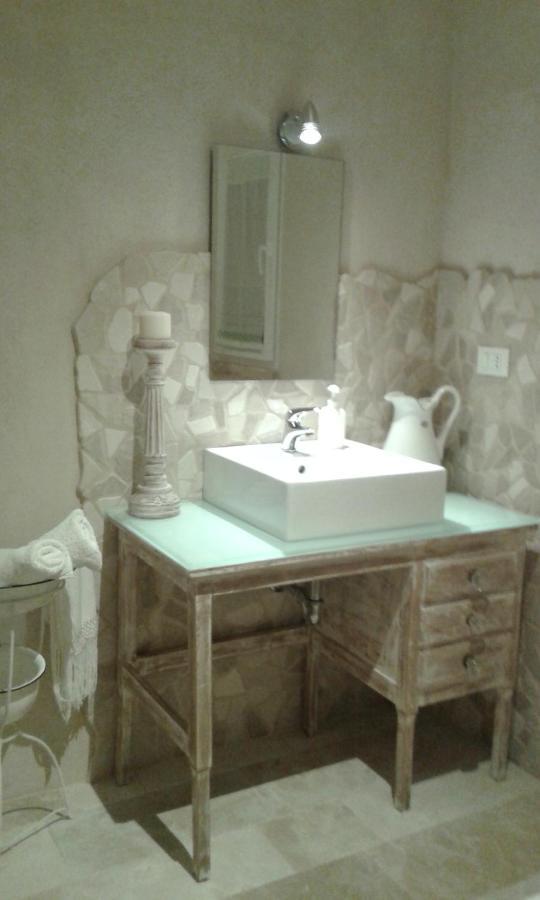 Holiday Home Trullo Antico Остуни Екстериор снимка