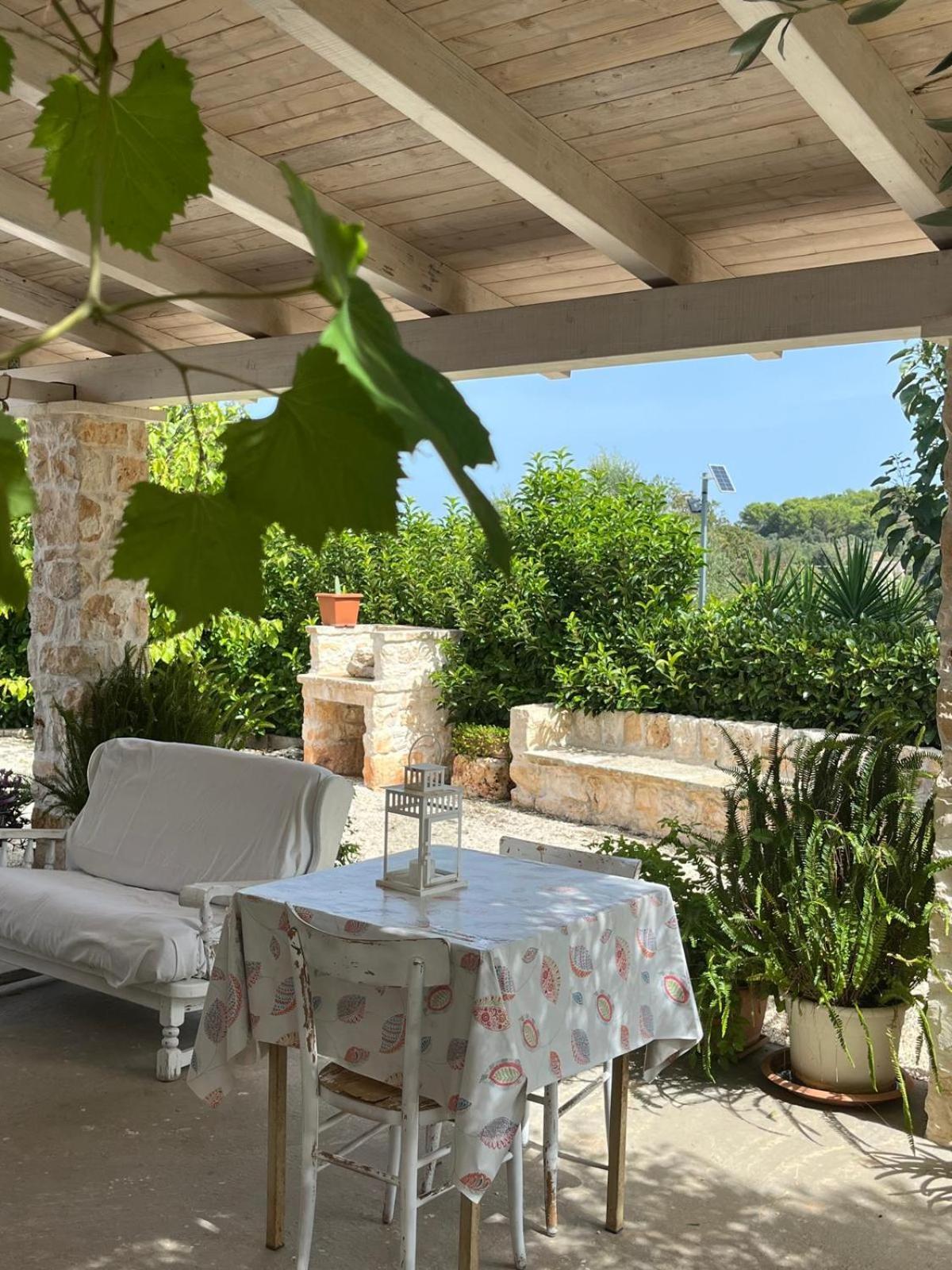 Holiday Home Trullo Antico Остуни Екстериор снимка