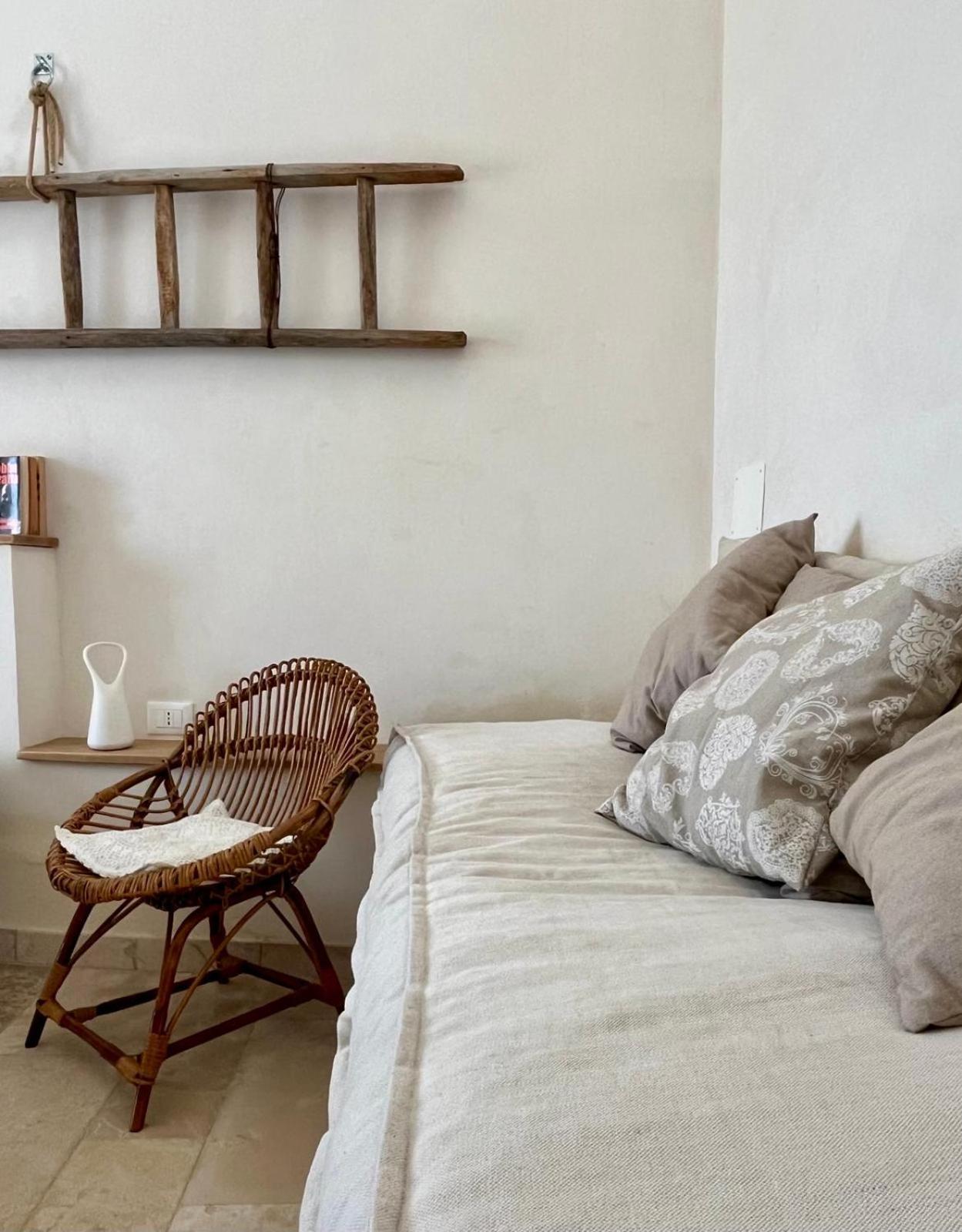 Holiday Home Trullo Antico Остуни Екстериор снимка