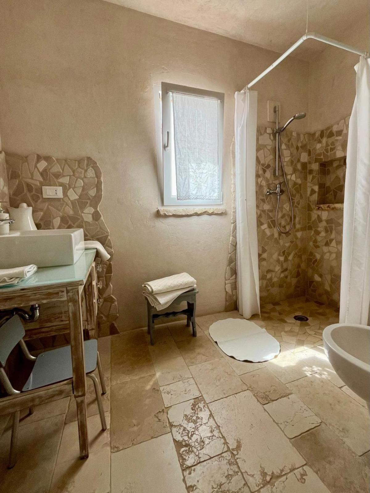 Holiday Home Trullo Antico Остуни Екстериор снимка